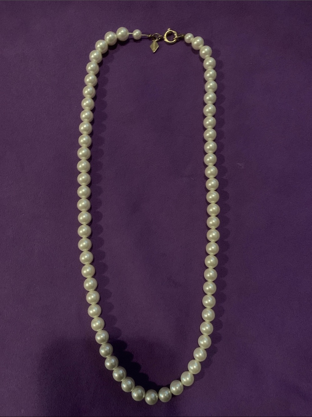 Vintage Sarah Coventry White Pearl Necklace with Gold Clasp